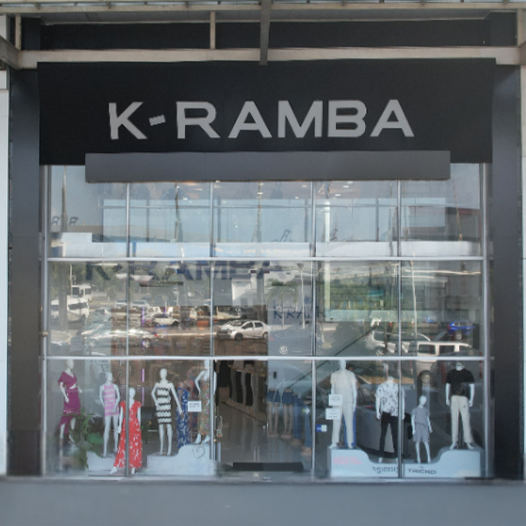 Fachada de la tienda